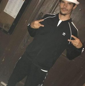 Meet your Posher, Alex